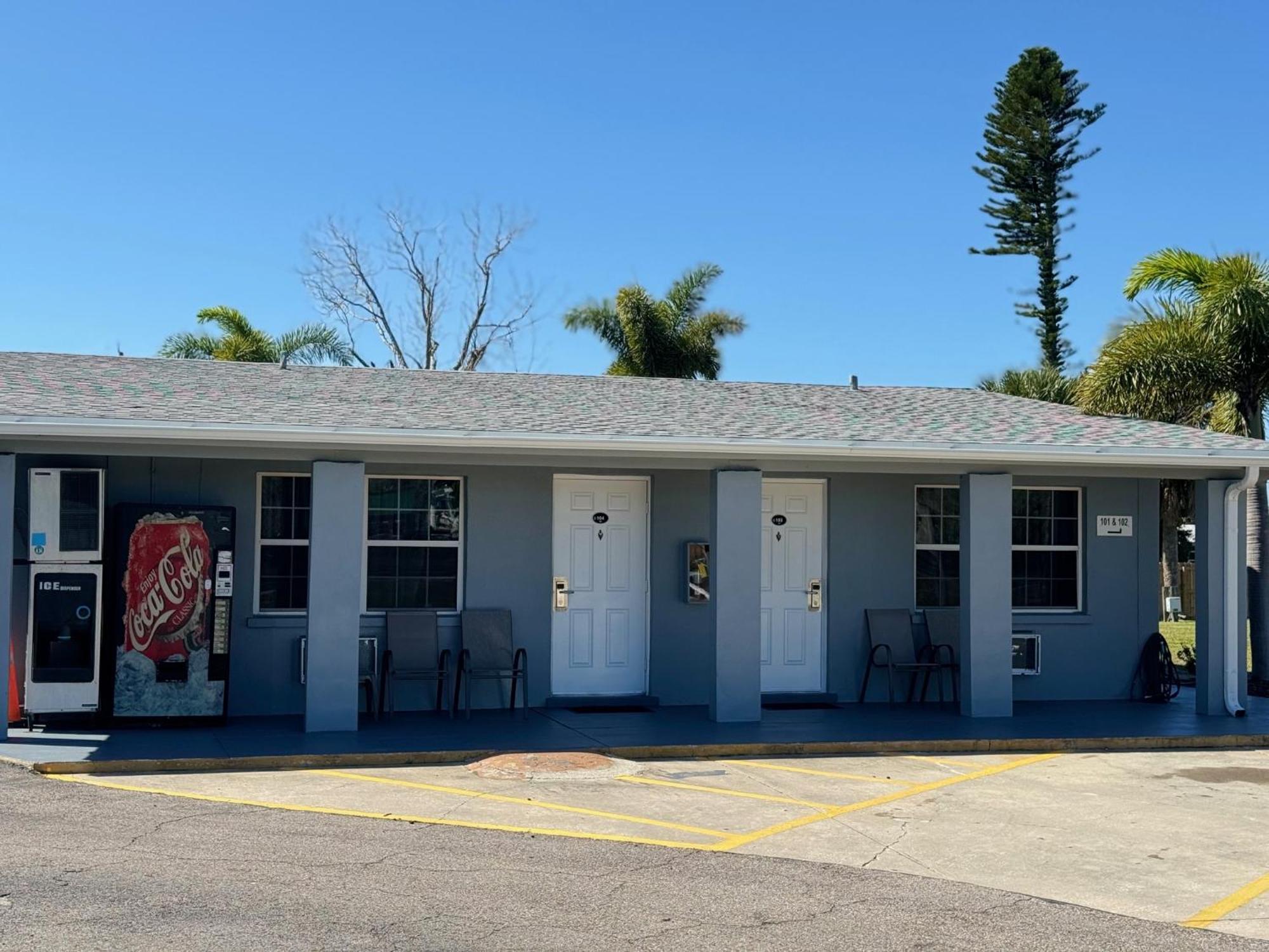 American Inn Punta Gorda Exterior photo